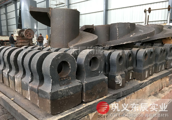 鑄造錘頭 東辰鑄造合金錘頭 錘頭生產(chǎn)